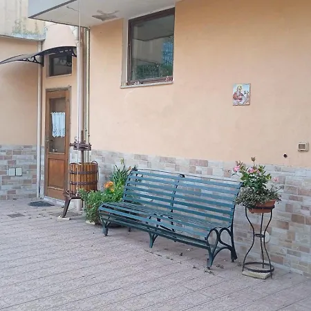 Nadia Apartment *